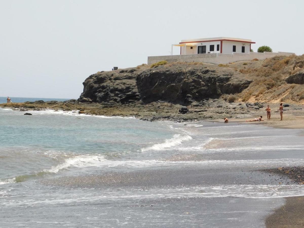 Вилла El Roquito Ocean View Тарахалехо Экстерьер фото